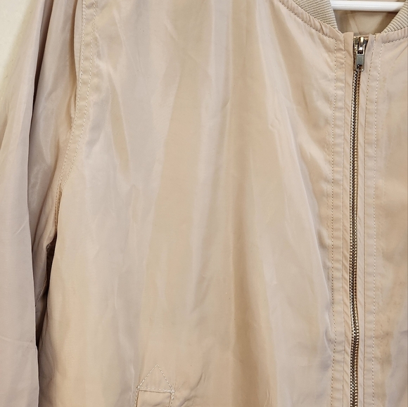 i joah lightweight Women’s Bomber jacket. Cream. Size M - Picture 6 of 16